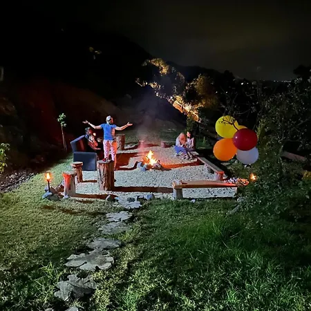 캠프장 Private Glamping For Family Getaway With Bbq