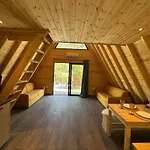 Private Glamping For Family Getaway With Bbq Camping Arakapas