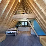 Private Glamping For Family Getaway With Bbq *
