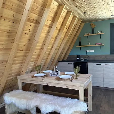 Campingplads Spacious Mountain Retreat With Bbq Facilities Arakapas