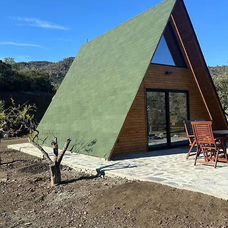 Spacious Mountain Retreat With Bbq Facilities Arakapas