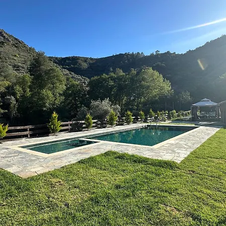 Camping Spacious Mountain Retreat With Bbq Facilities Arakapas